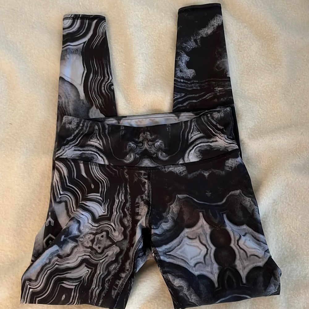 Alo grey print legging